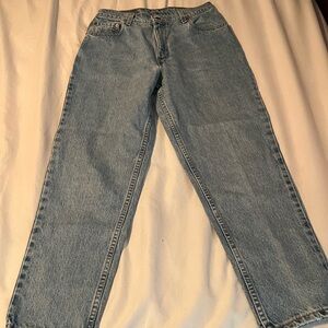 Vintage Levi’s straight leg tapered fit jeans